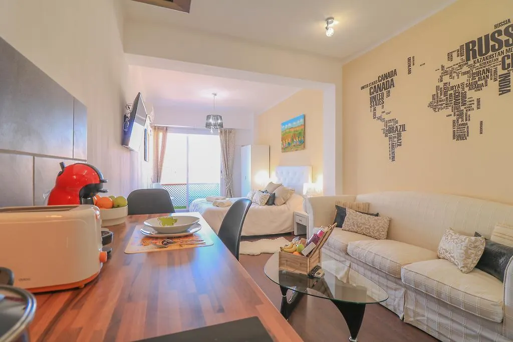 Hotel La Bellavista Barcelona 0*,  Španělsko